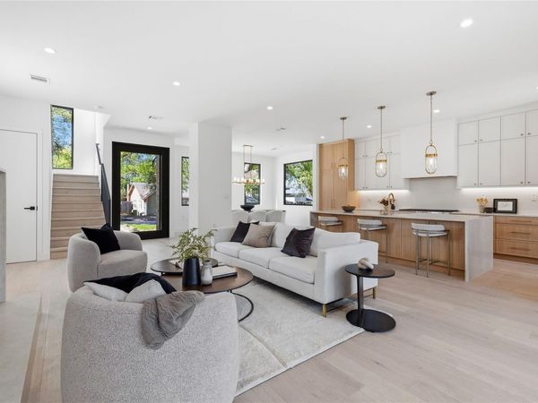 1702 W 30th ST, Austin, TX 78703