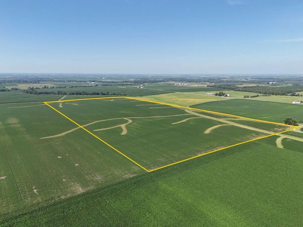 80th St. , Crawfordsville, IA 52621