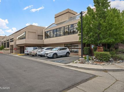 3095 Lakeside Drive, Unit 213, Reno, NV 89509 Photo