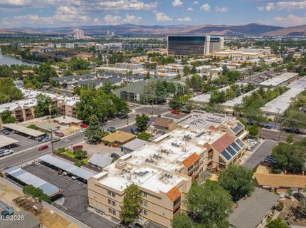 3095 Lakeside Drive, Unit 213, Reno, NV 89509 Photo