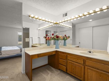 3095 Lakeside Drive, Unit 213, Reno, NV 89509 Photo