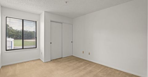 3095 Lakeside Drive, Unit 213, Reno, NV 89509 Photo