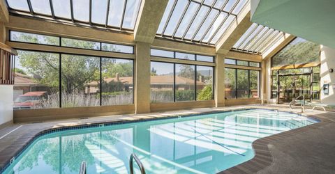 3095 Lakeside Drive, Unit 213, Reno, NV 89509 Photo