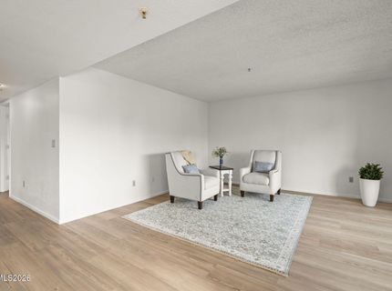 3095 Lakeside Drive, Unit 213, Reno, NV 89509 Photo