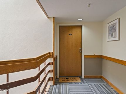 3095 Lakeside Drive, Unit 213, Reno, NV 89509 Photo