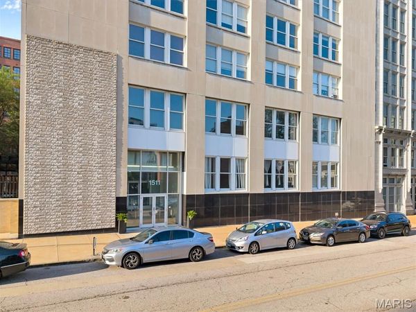 1511 Locust Street , Unit 610, St Louis, MO 63103