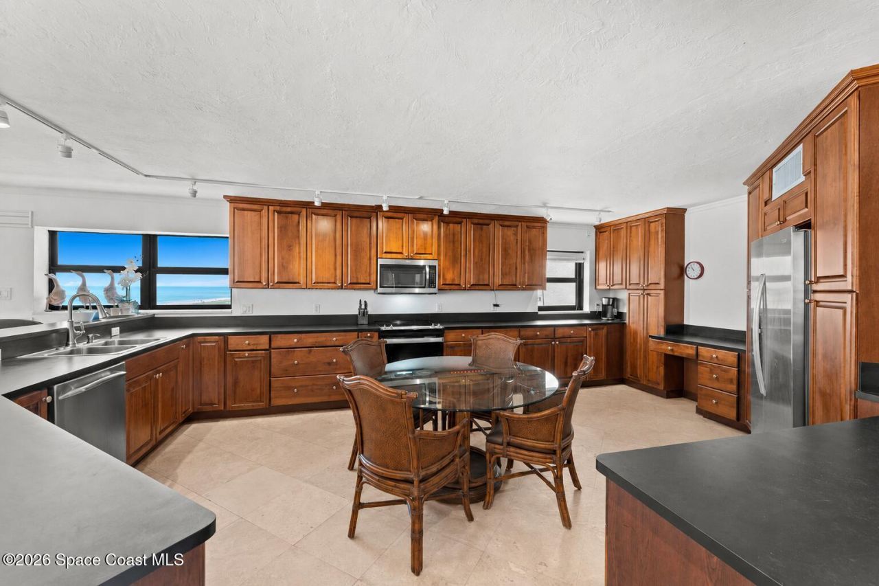 85 S Atlantic Avenue, Unit 504, Cocoa Beach, FL 32931 Photo