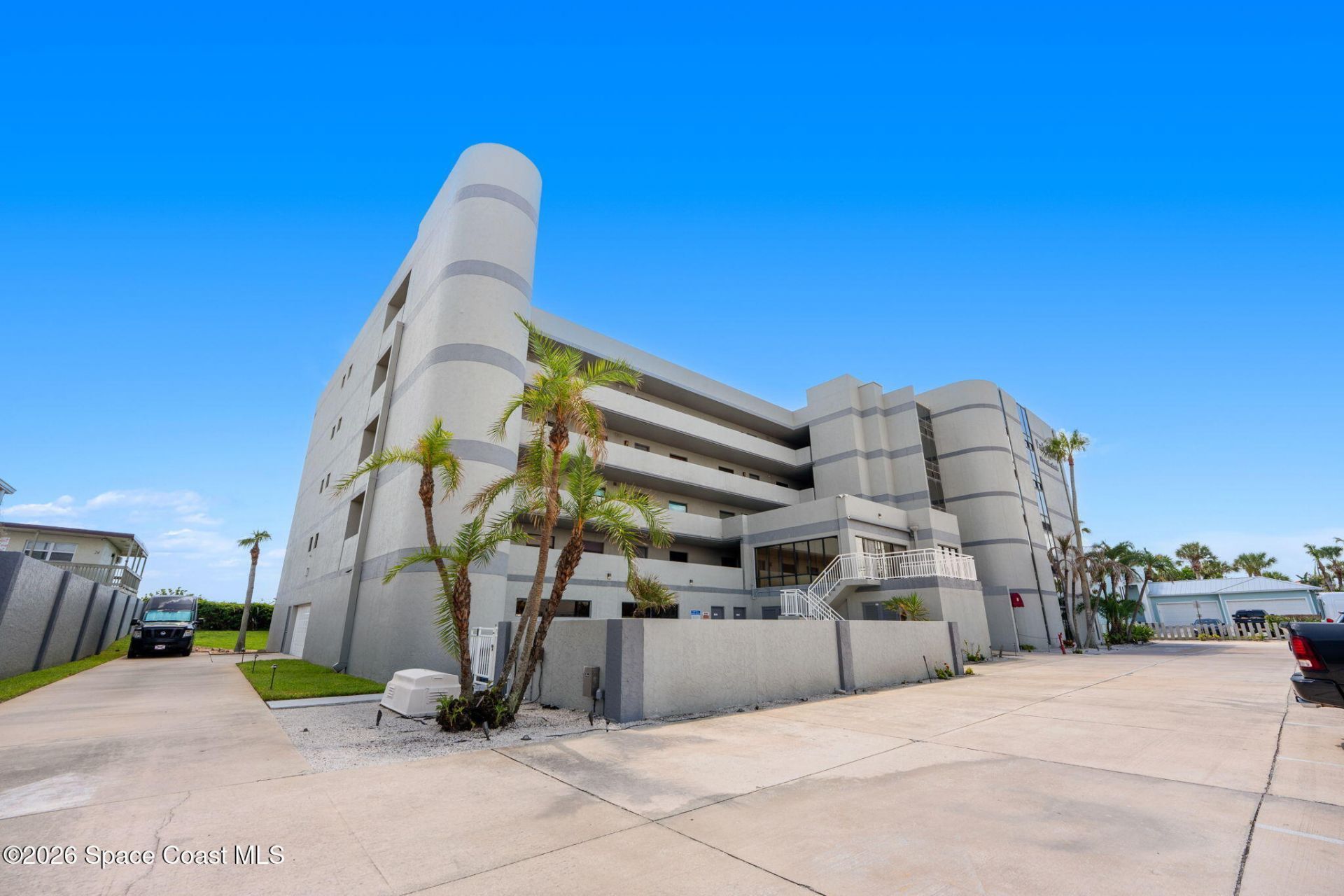 85 S Atlantic Avenue, Unit 504, Cocoa Beach, FL 32931 Photo