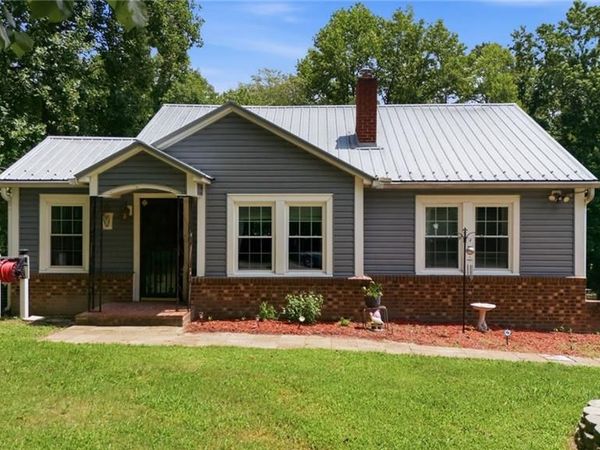371 Conrad Drive, Thomasville, NC 27360