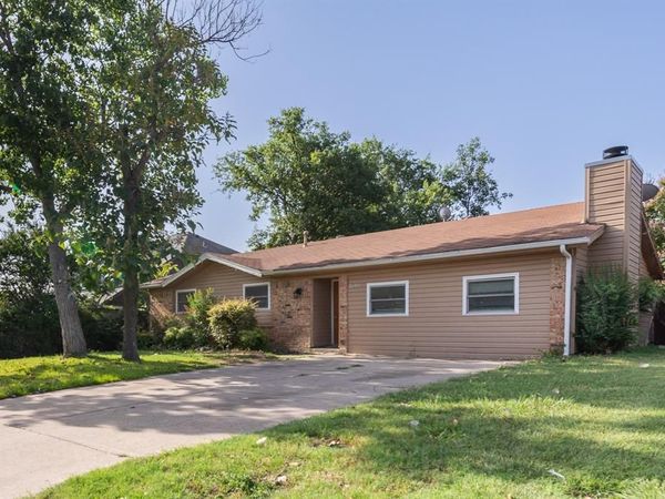 2303 April Lane, Grand Prairie, TX 75050