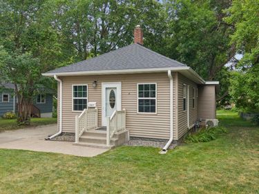 207 2nd Avenue NW, Buffalo, MN 55313