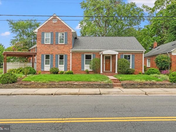 16 E BRADDOCK ROAD, ALEXANDRIA, VA 22301