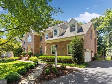 3285 WILLOW GLEN DRIVE, HERNDON, VA 20171