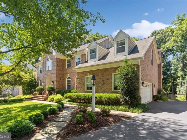 3285 WILLOW GLEN DRIVE, HERNDON, VA 20171