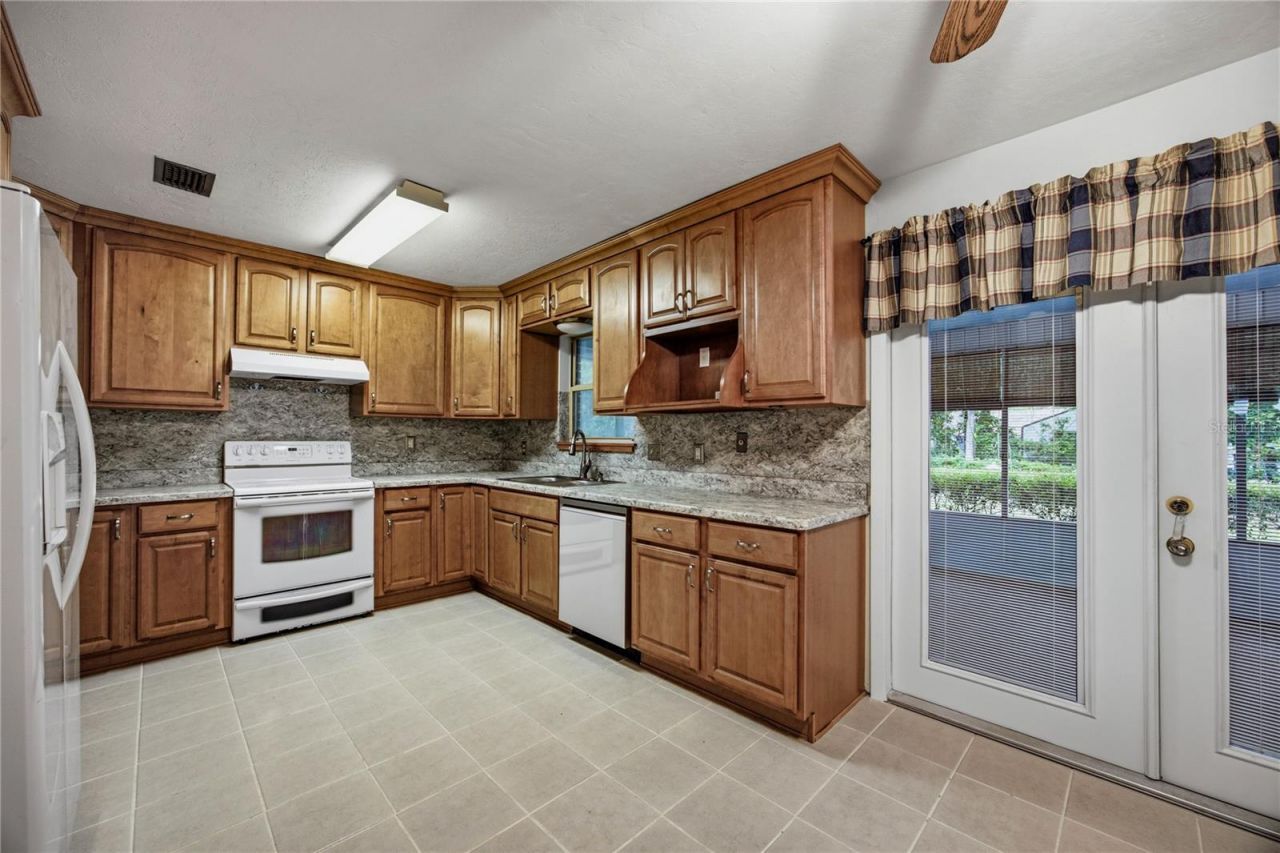 130 SW 75th Terrace , Gainesville, FL 32607 Photo