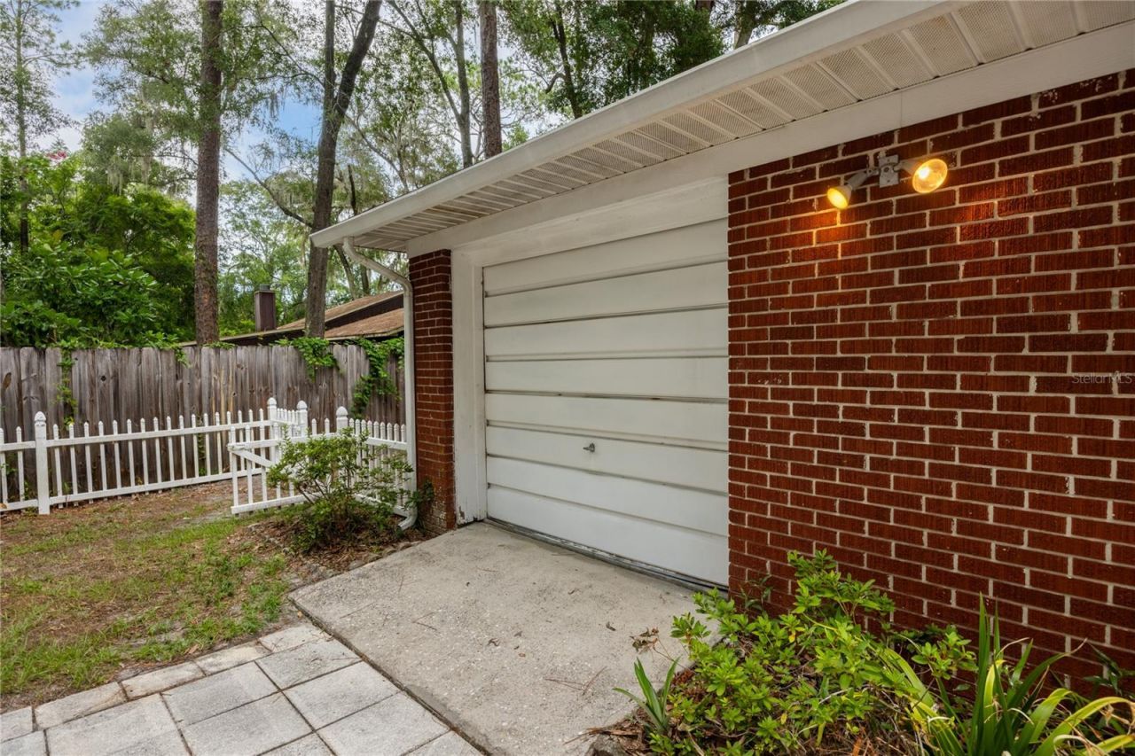 130 SW 75th Terrace , Gainesville, FL 32607 Photo