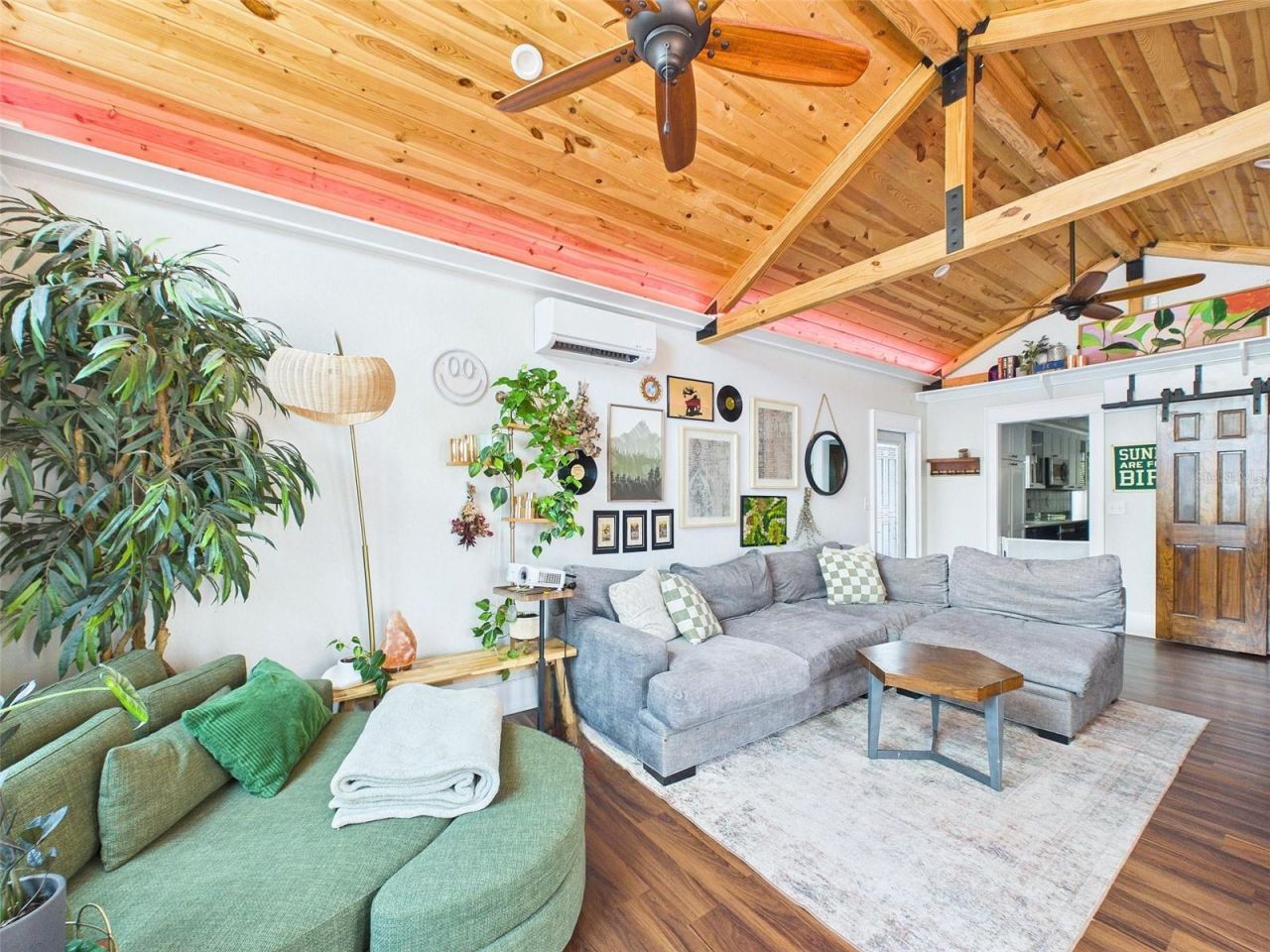 616 15th Street N, Saint Petersburg, FL 33705 Photo
