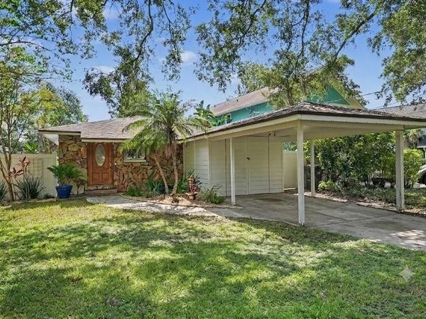 12320 WOODLEIGH AVENUE, TAMPA, FL 33612