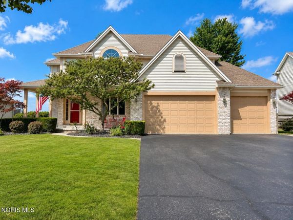 1088 Westridge Drive , Waterville, OH 43566