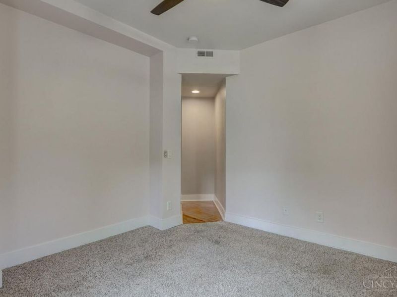 2356 Park Avenue, Unit 104, Cincinnati, OH 45206 Photo 18