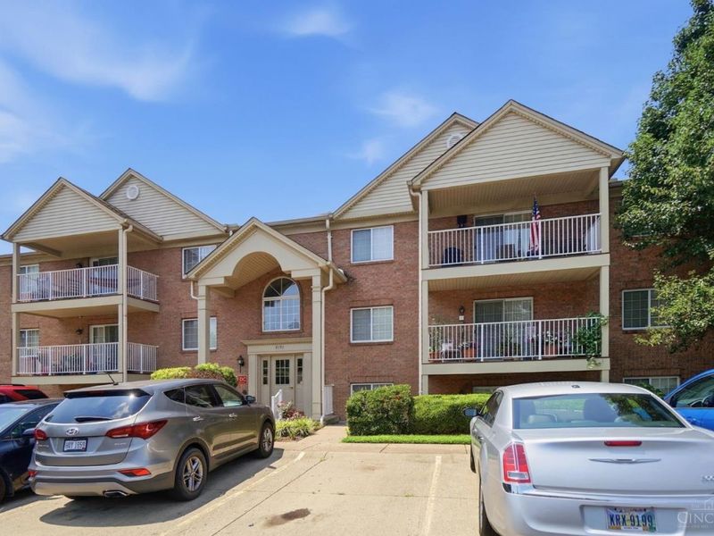 3171 Preserve Lane, Unit 1C, Colerain Township, OH 45239 Photo 3