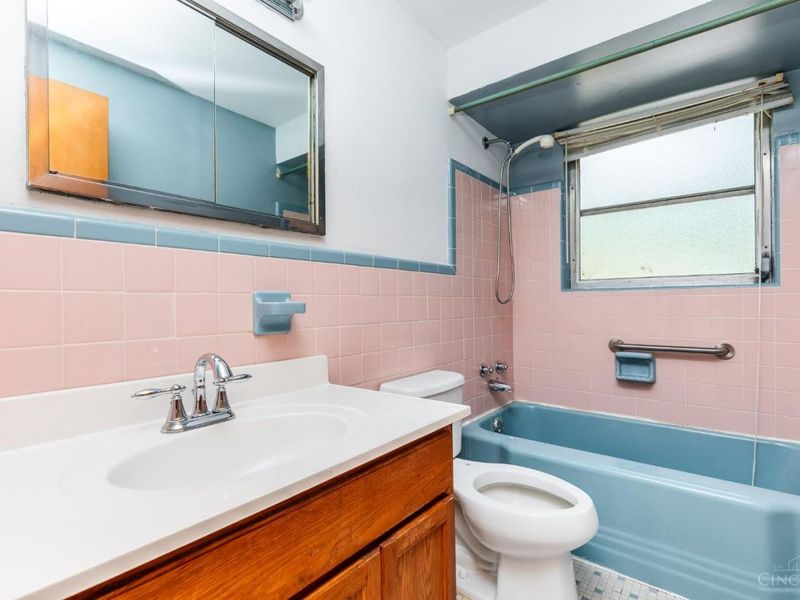 3422 Bassett Road, Cincinnati, OH 45205 Photo 14