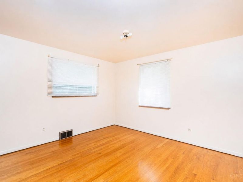 3422 Bassett Road, Cincinnati, OH 45205 Photo 17