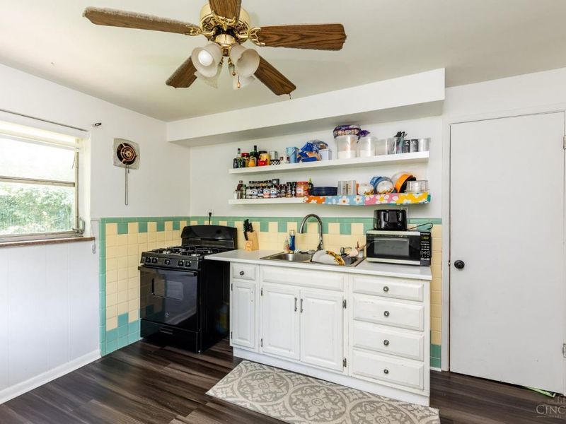 3422 Bassett Road, Cincinnati, OH 45205 Photo 4
