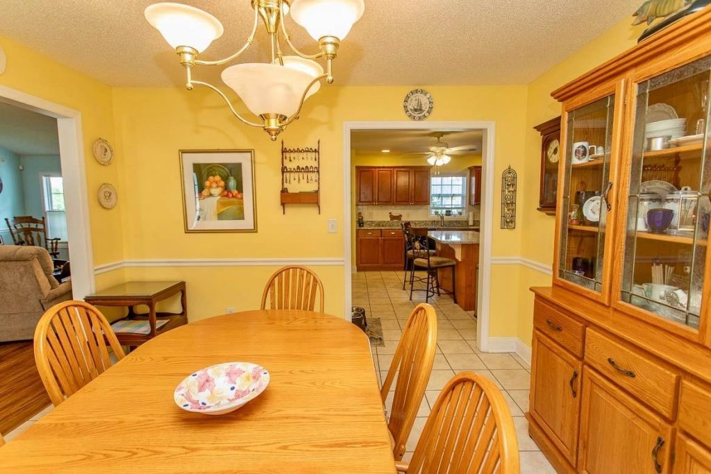 4818 Harvest Dr. Photo 18