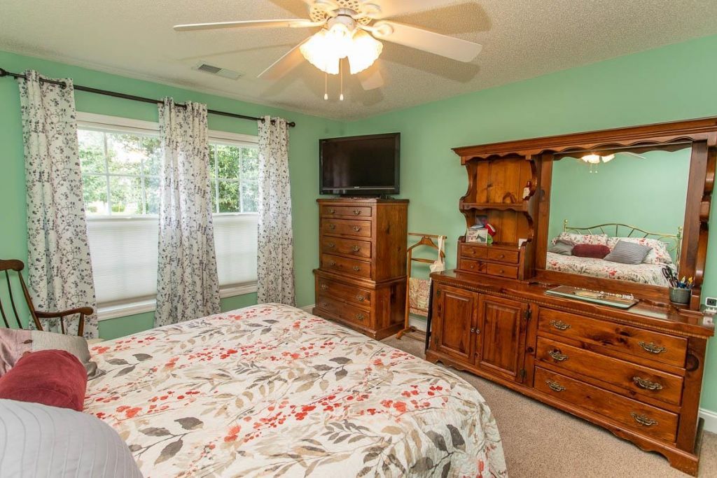 4818 Harvest Dr. Photo 22