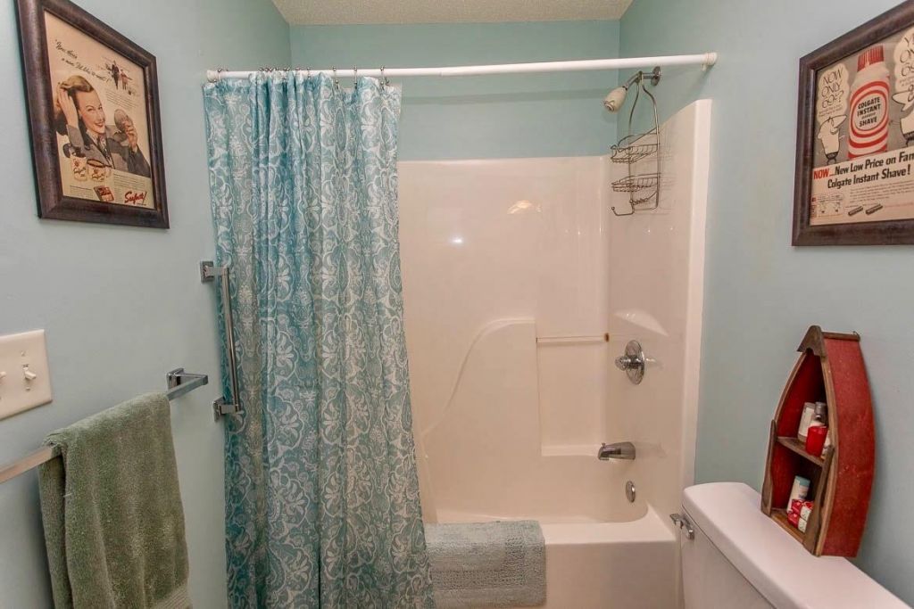 4818 Harvest Dr. Photo 30