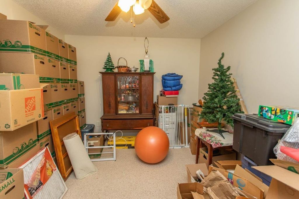 4818 Harvest Dr. Photo 32