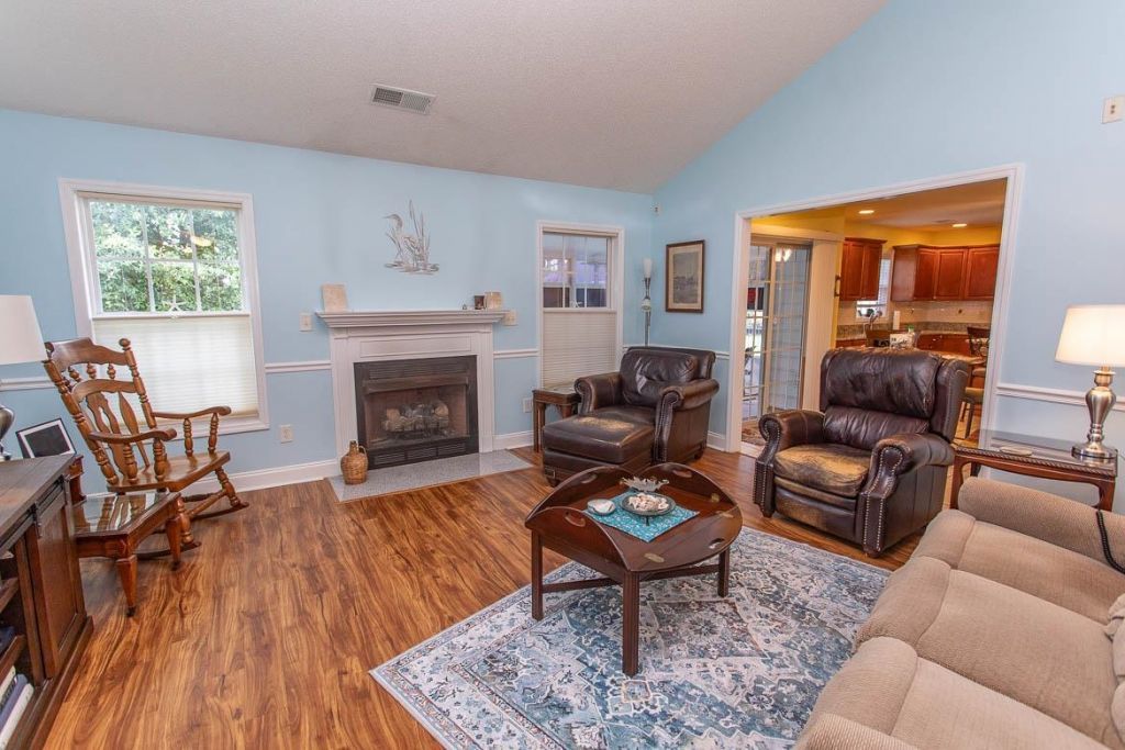 4818 Harvest Dr. Photo 8