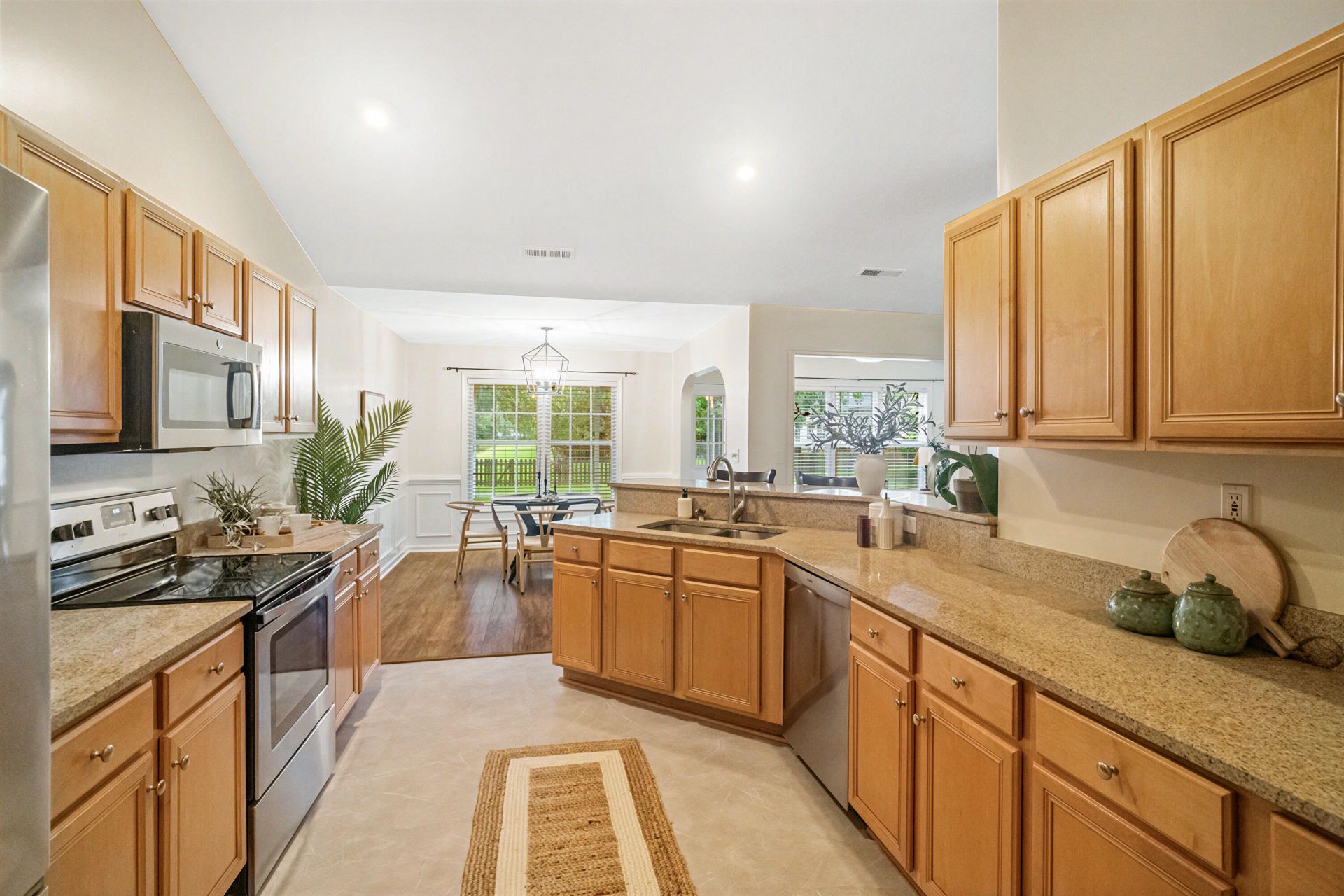 1417 Wellesley Circle Photo 15