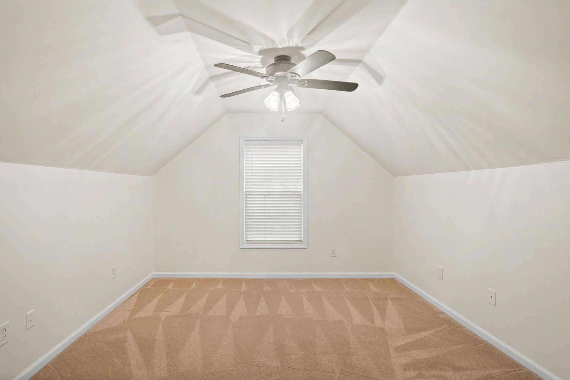 1417 Wellesley Circle Photo 25