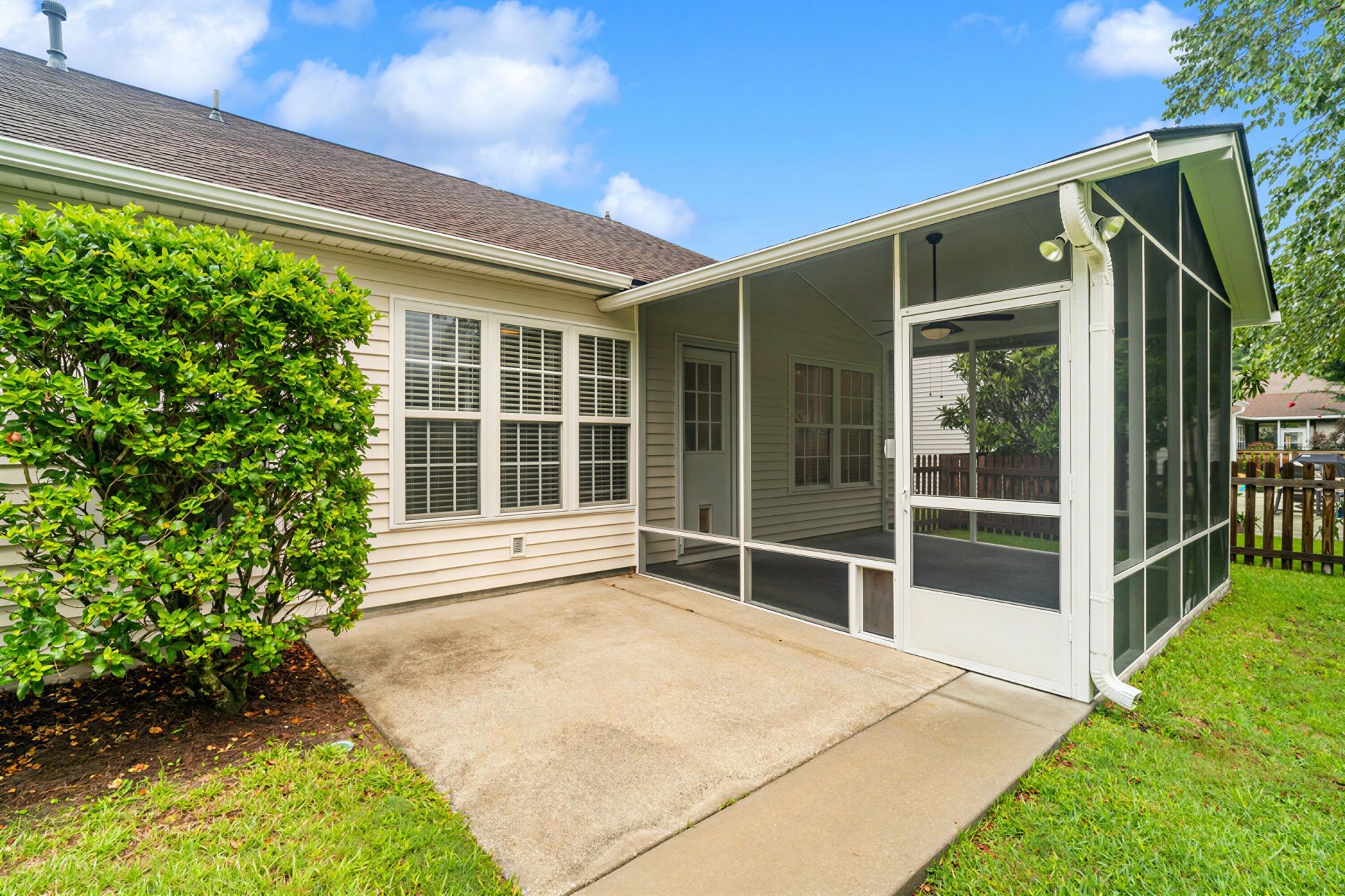 1417 Wellesley Circle Photo 30