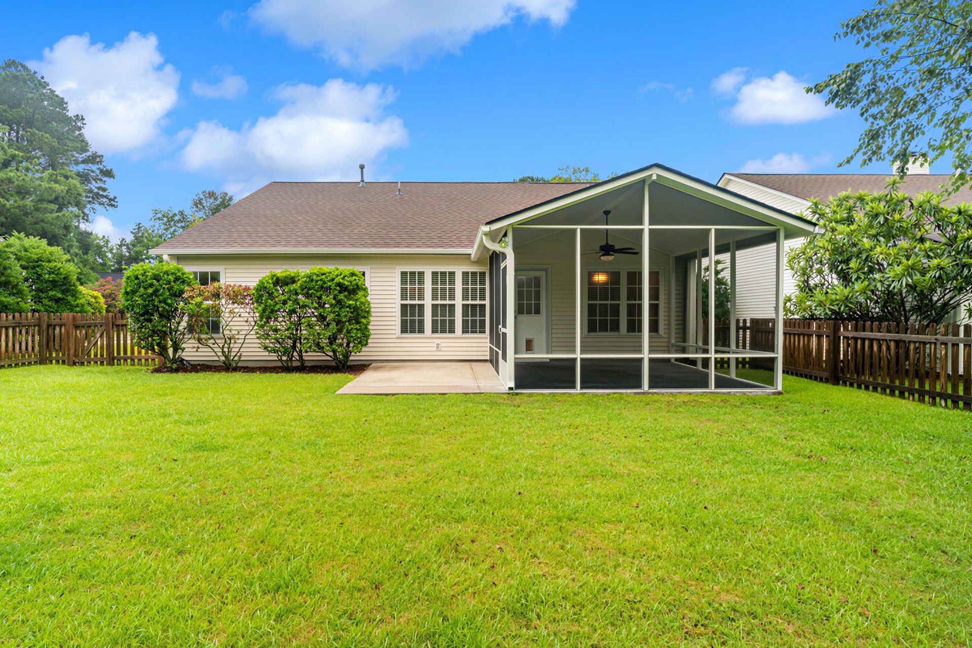 1417 Wellesley Circle Photo 34
