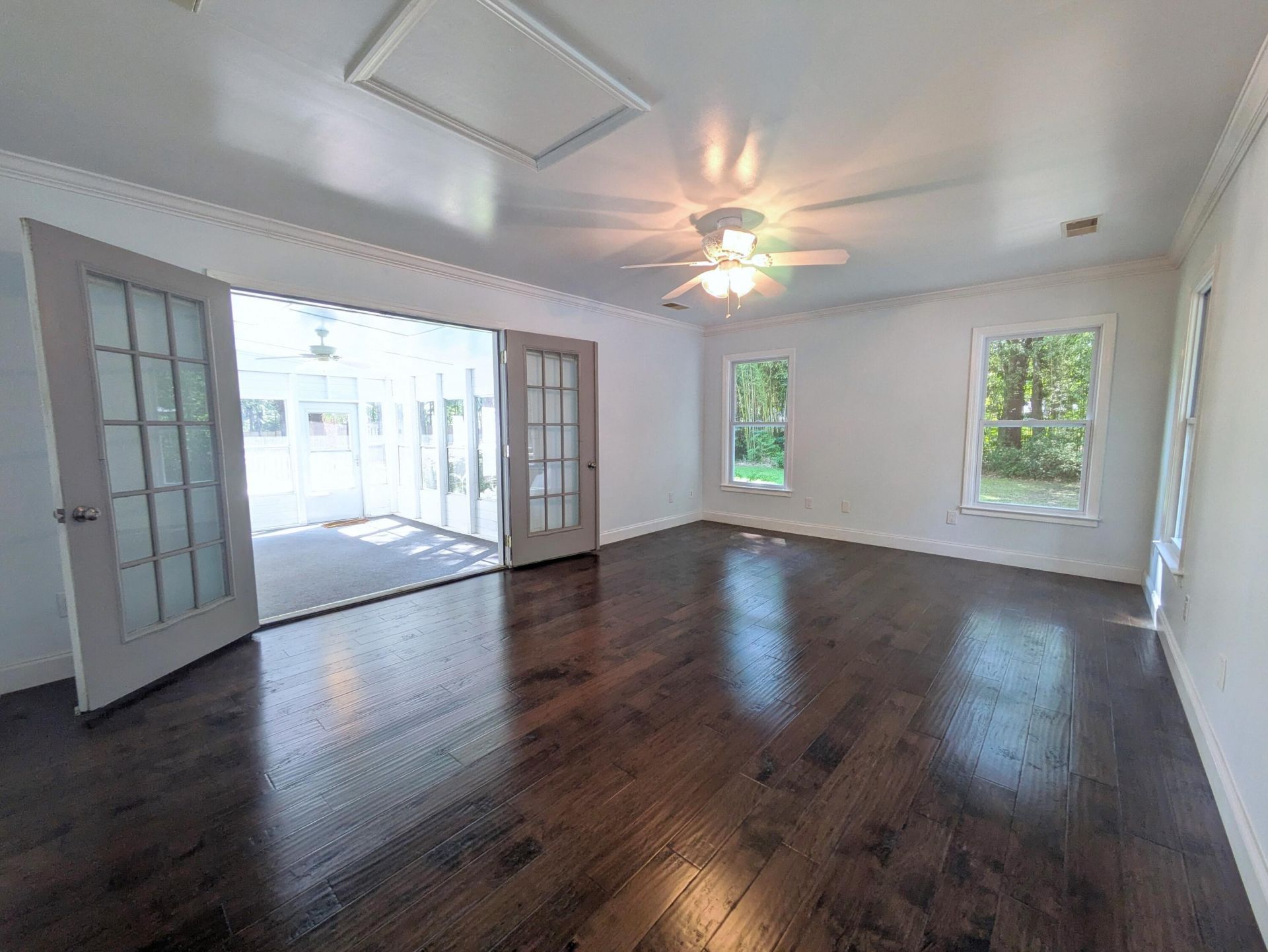 304 Woodland Drive Photo 18