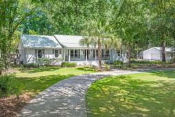 304 Woodland Drive photo 4