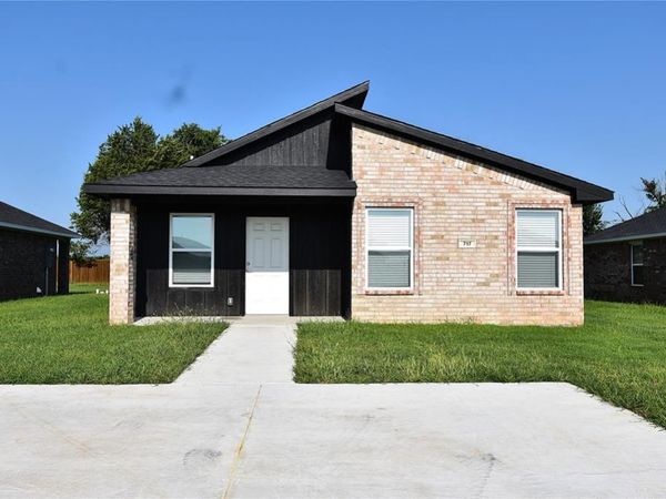 717 Elm Street, Seminole, OK 74868
