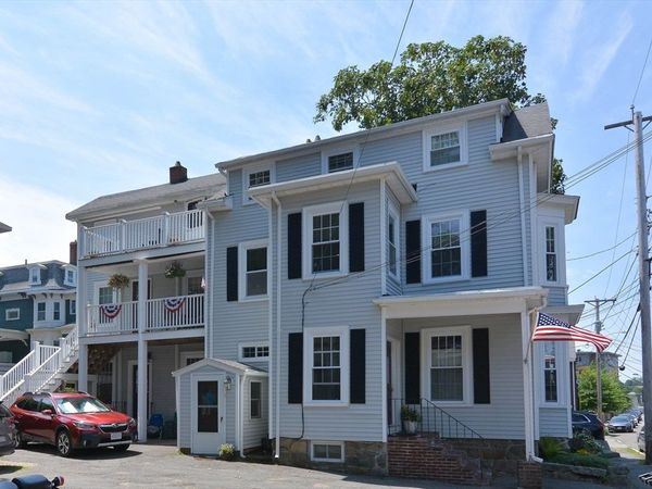 36 Walllis St, Unit 3, Beverly, MA 01915
