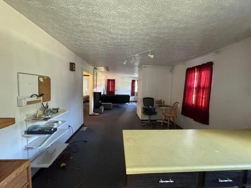 1775 E Cooke Road, Columbus, OH 43224 Photo 7