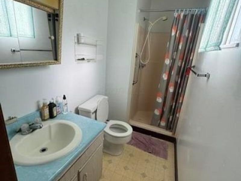 1775 E Cooke Road, Columbus, OH 43224 Photo 9