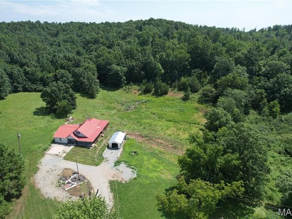 1833 Highway F , Fredericktown, MO 63645