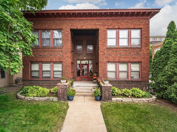 2895 James Avenue S, Unit 4, Minneapolis, MN 55408