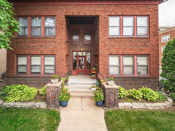 2895 James Avenue S, Unit 4, Minneapolis, MN 55408
