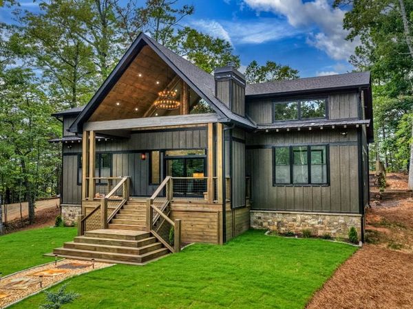 93 Silver Oaks Court, Blue Ridge, GA 30513