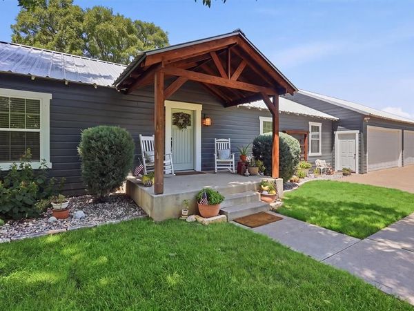 1313 Porter Court, Granbury, TX 76048
