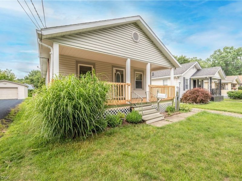 718 Virginia Avenue, Akron, OH 44306 Photo 3