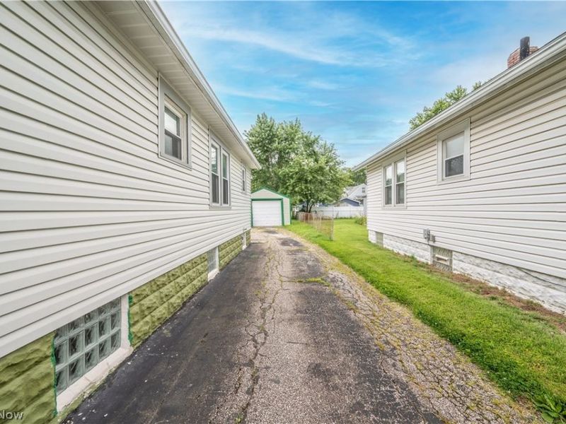 718 Virginia Avenue, Akron, OH 44306 Photo 41
